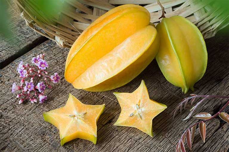 chữa bệnh tổ đỉa bằng muối và khế chua