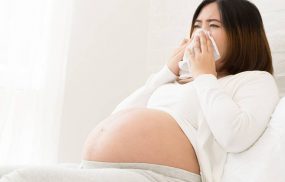 Dị ứng thời tiết khi mang thai: Phòng ngừa và xử lý an toàn