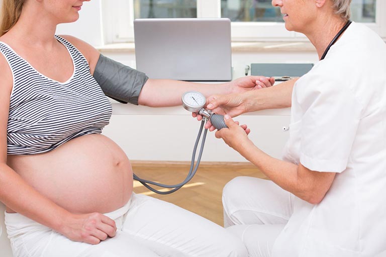 Quan hệ khi mang thai có được xuất tinh vào trong lồn không, chịch bà bầu thường xuyên có tốt không