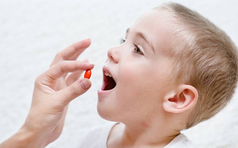 Dùng thuốc Tây điều trị