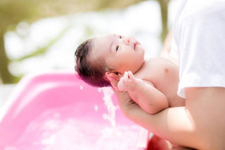 Nguyên nhân dẫn đến bệnh chàm ở trẻ sơ sinh
