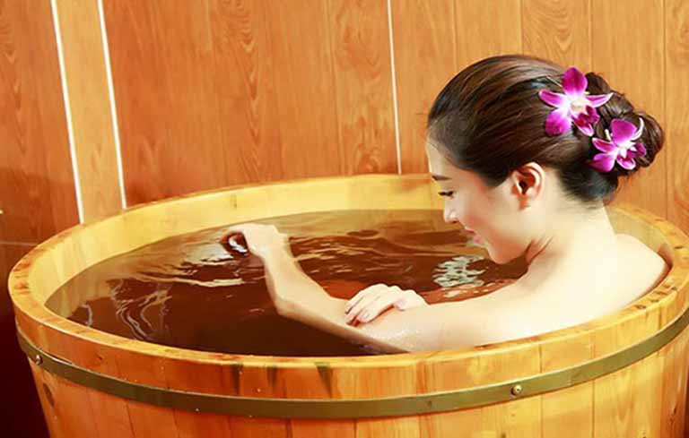 Chữa viêm da cơ địa từ cây Sài Đất