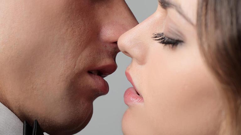 Nhu cầu sinh lý của con gái khi yêu là như thế nào, đàn bà nóng bỏng 