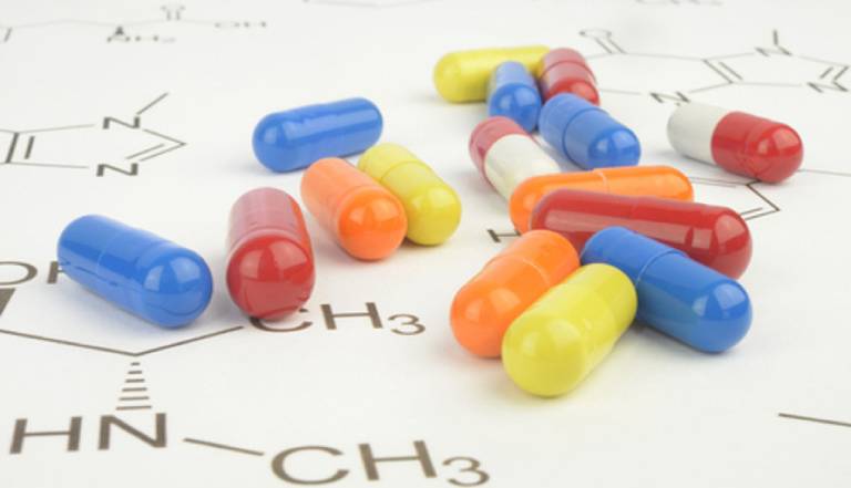 Nhóm thuốc ức chế bơm proton (PPI)