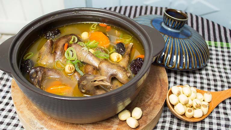 cách hầm chim bồ câu cho bà bầu