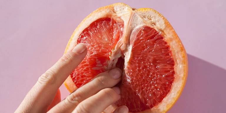Kỹ thuật kích thích điểm G của nữ giới bằng tay