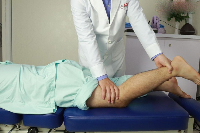 Đau dây thần kinh tọa ở chân