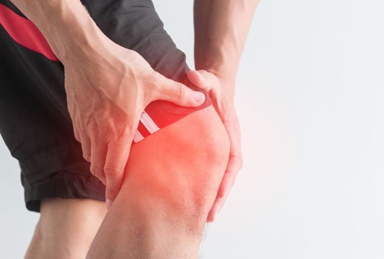 mỏi khớp gối ở người trẻ tuổi