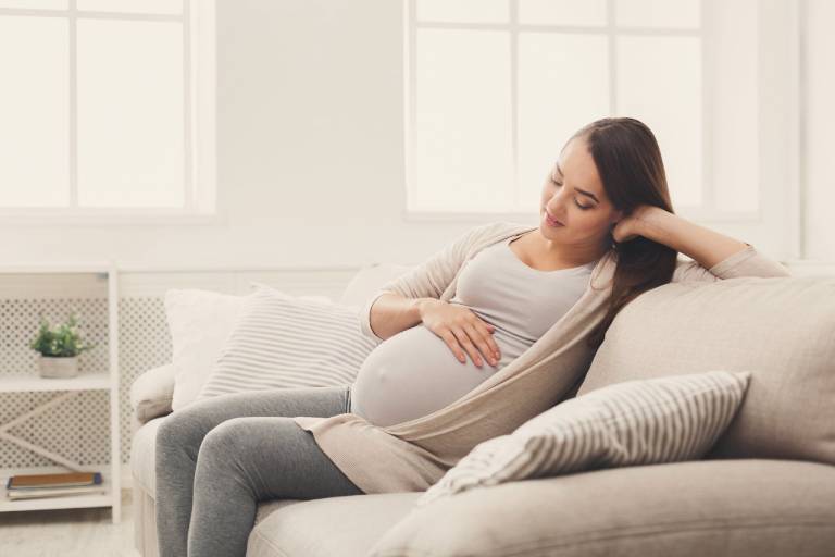 Một số lưu ý khi áp dụng các bài thuốc từ lá chìa vôi chữa thoát vị đĩa đệm