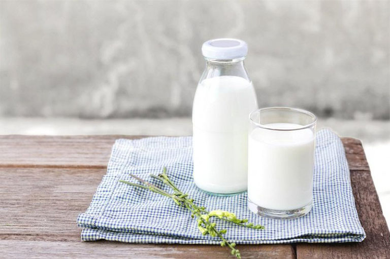 Thoái hóa cột sống nên ăn gì?