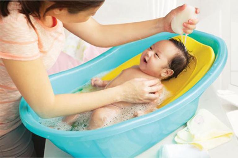 Chăm sóc người bệnh sốt xuất huyết