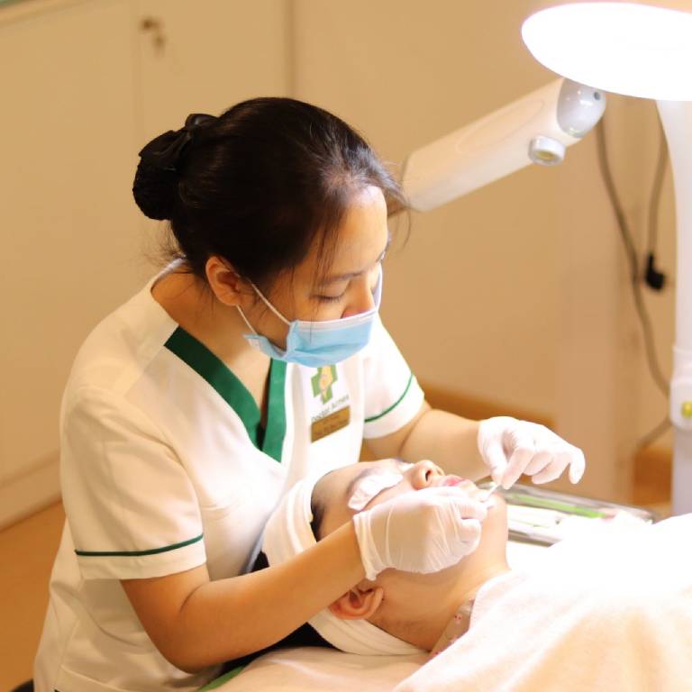 Dịch vụ điều trị sẹo mụn hiệu quả