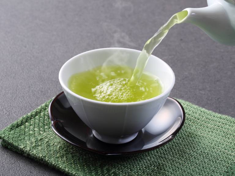 Bài thuốc uống từ rau dền gai chữa bệnh