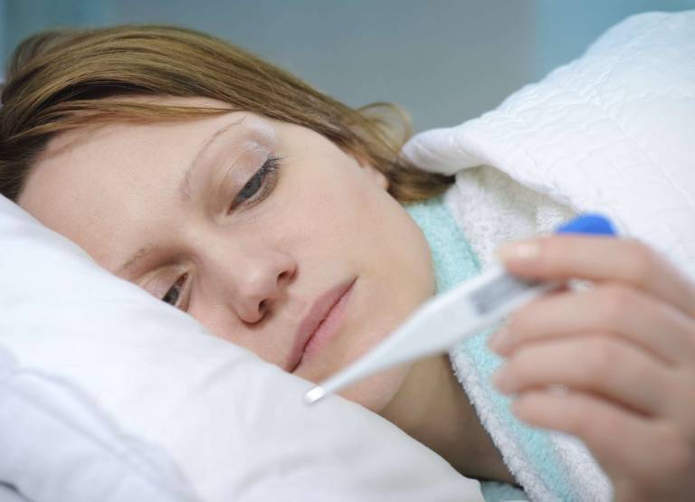 Hướng dẫn chăm sóc người bệnh sốt xuất huyết đúng cách