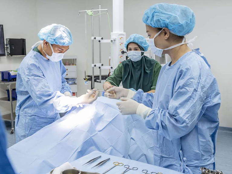 Cắt trĩ bằng laser bao nhiêu tiền?