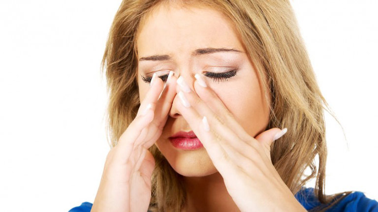 Nâng mũi đầu mũi bị to