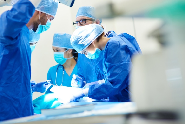 Cắt búi trĩ bằng sóng cao tần HCPT