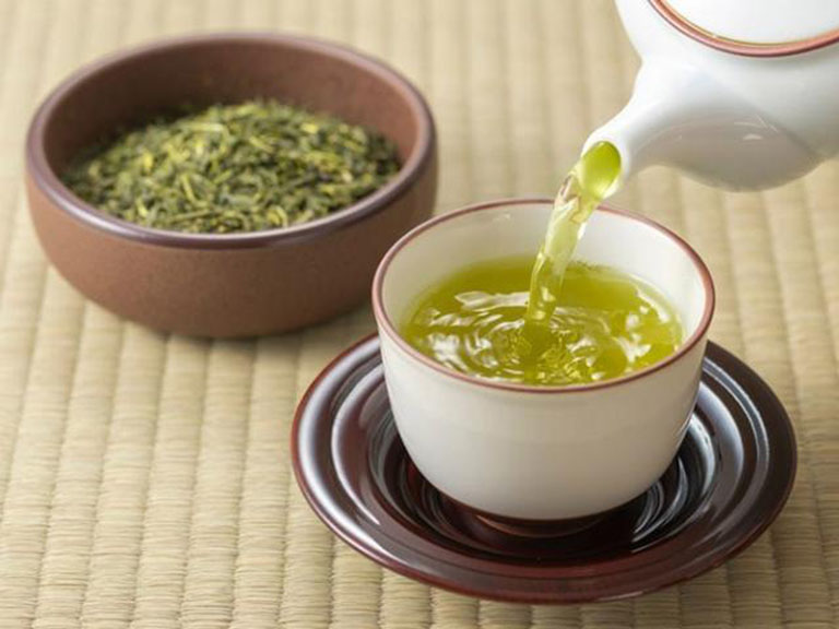 chữa đau dạ dày bằng lá ổi