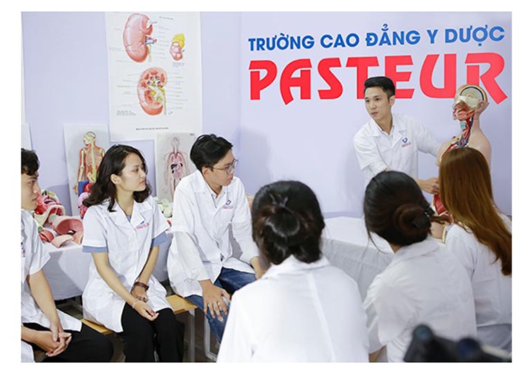Trường Cao đẳng Dược tại Hà Nội