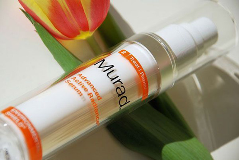 Murad Advanced Active Radiance trị nám, tàn nhang
