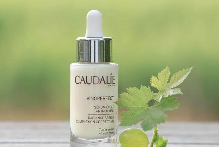Caudalie Vinoperfect Radiance Serum trị thâm mụn