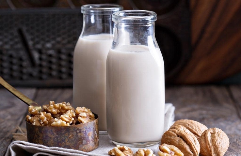 sữa óc chó cho bà bầu
