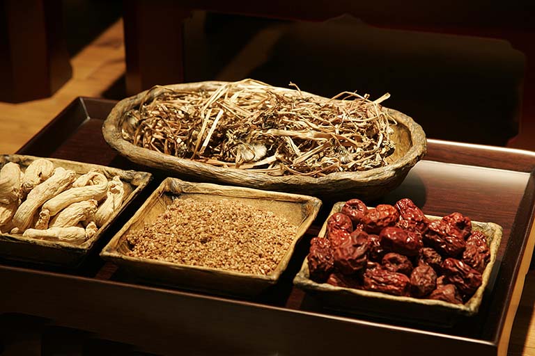 bệnh huyết trắng ở phụ nữ