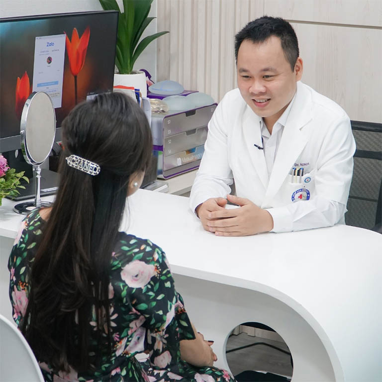 nâng ngực tại hà nội