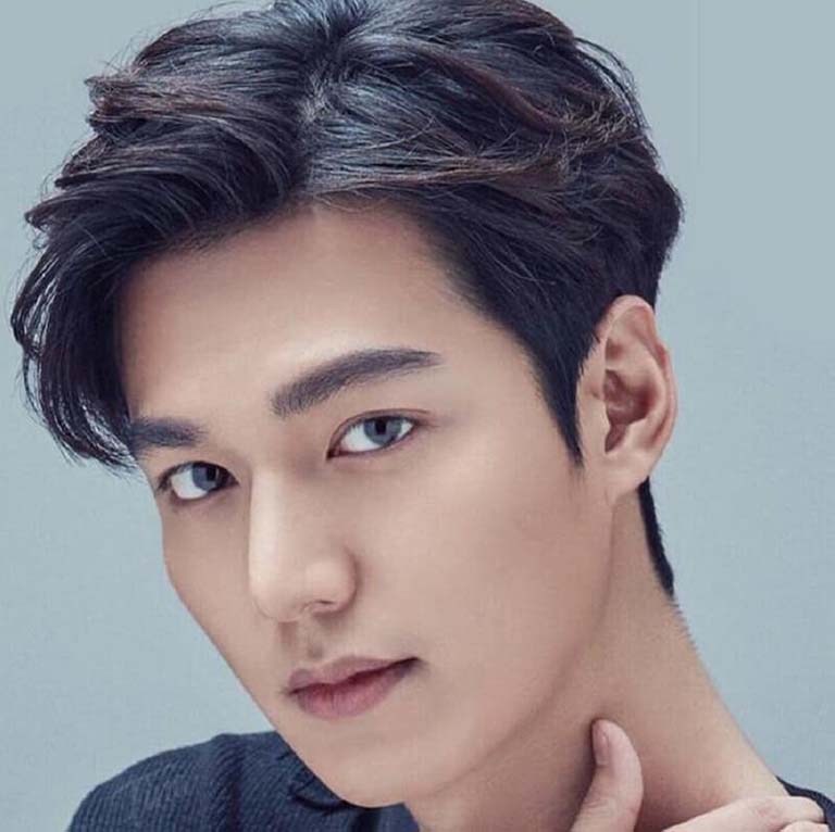 Điêu khắc chân mày nam đẹp