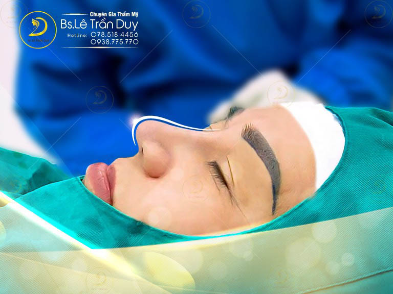 Mũi đẹp vĩnh viễn với bác sĩ thực hiện tài năng