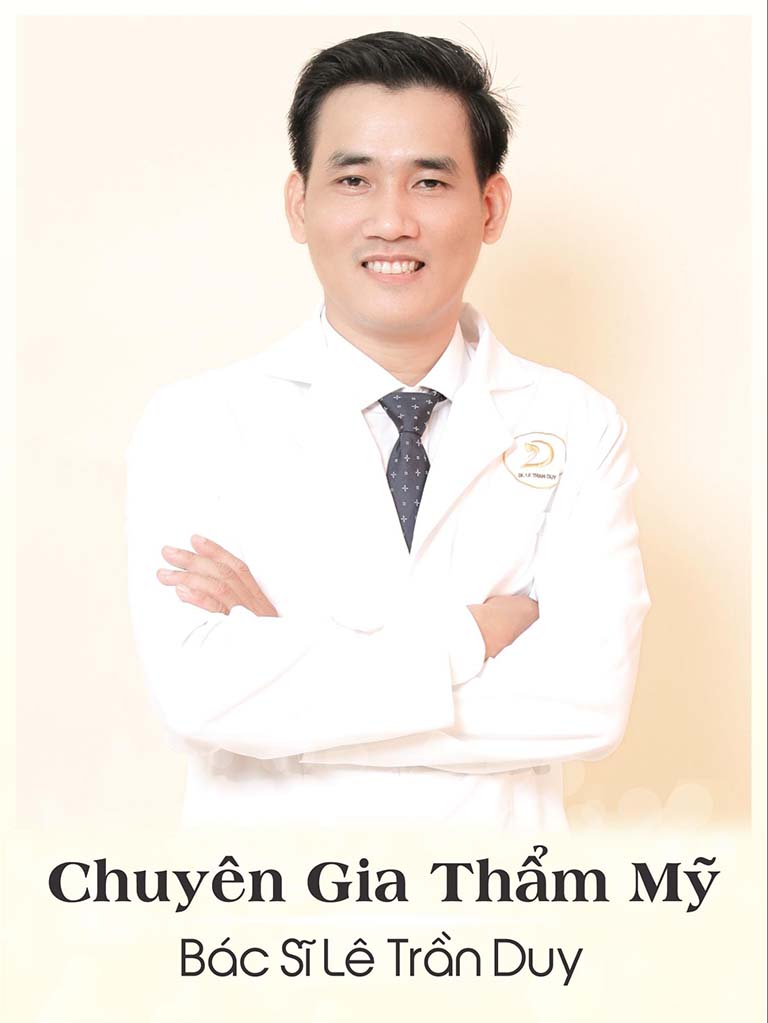 Chuyên gia thẩm mỹ Lê Trần Duy xóa rãnh cười