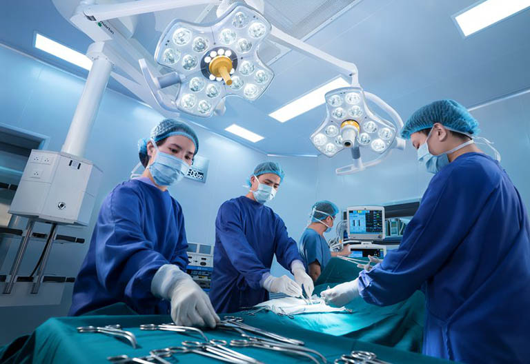 Bệnh bại não thể co cứng ở trẻ