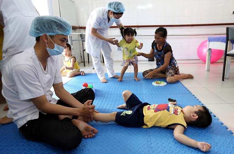 Bại não thể thất điều