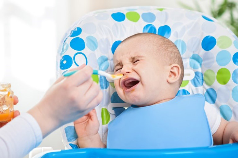Dấu hiệu trẻ sơ sinh bị tự kỷ