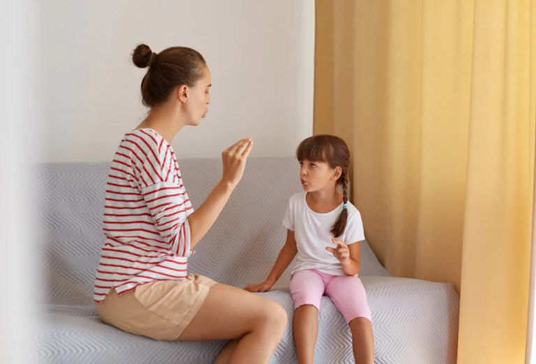 Trẻ 4 tuổi vẫn chưa biết nói