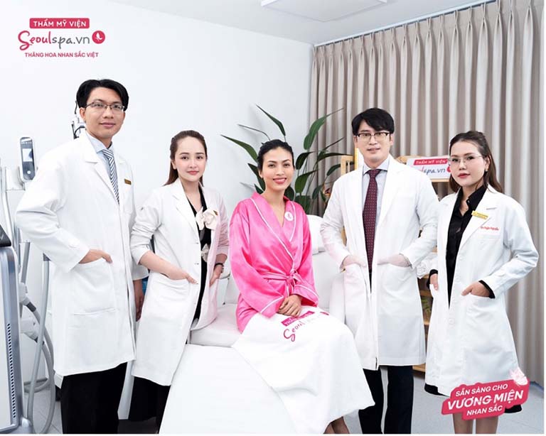 trị mụn chuẩn y khoa không thâm, sẹo