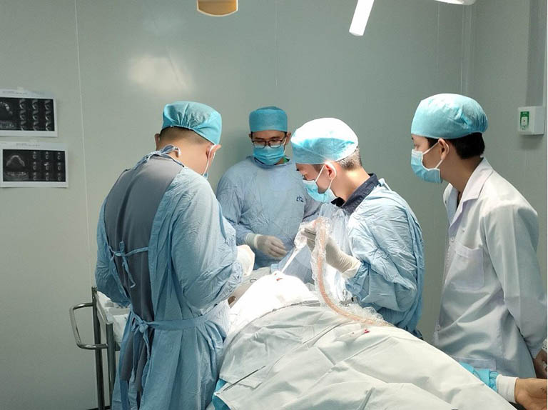Bác sĩ bệnh viện răng hàm mặt sài gòn